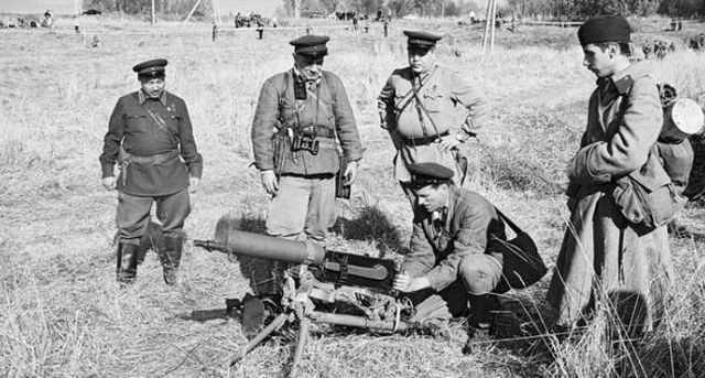 What was the purpose of "blocking detachments" in the Red Army?